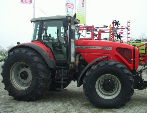 Product picture Massey Ferguson MF8200 SERIES TRACTOR SERVICE MANUAL